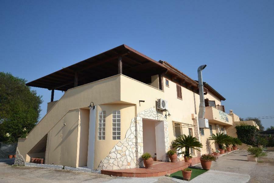 Il Piccolo Nido Bed & Breakfast Borgo Montenero Luaran gambar