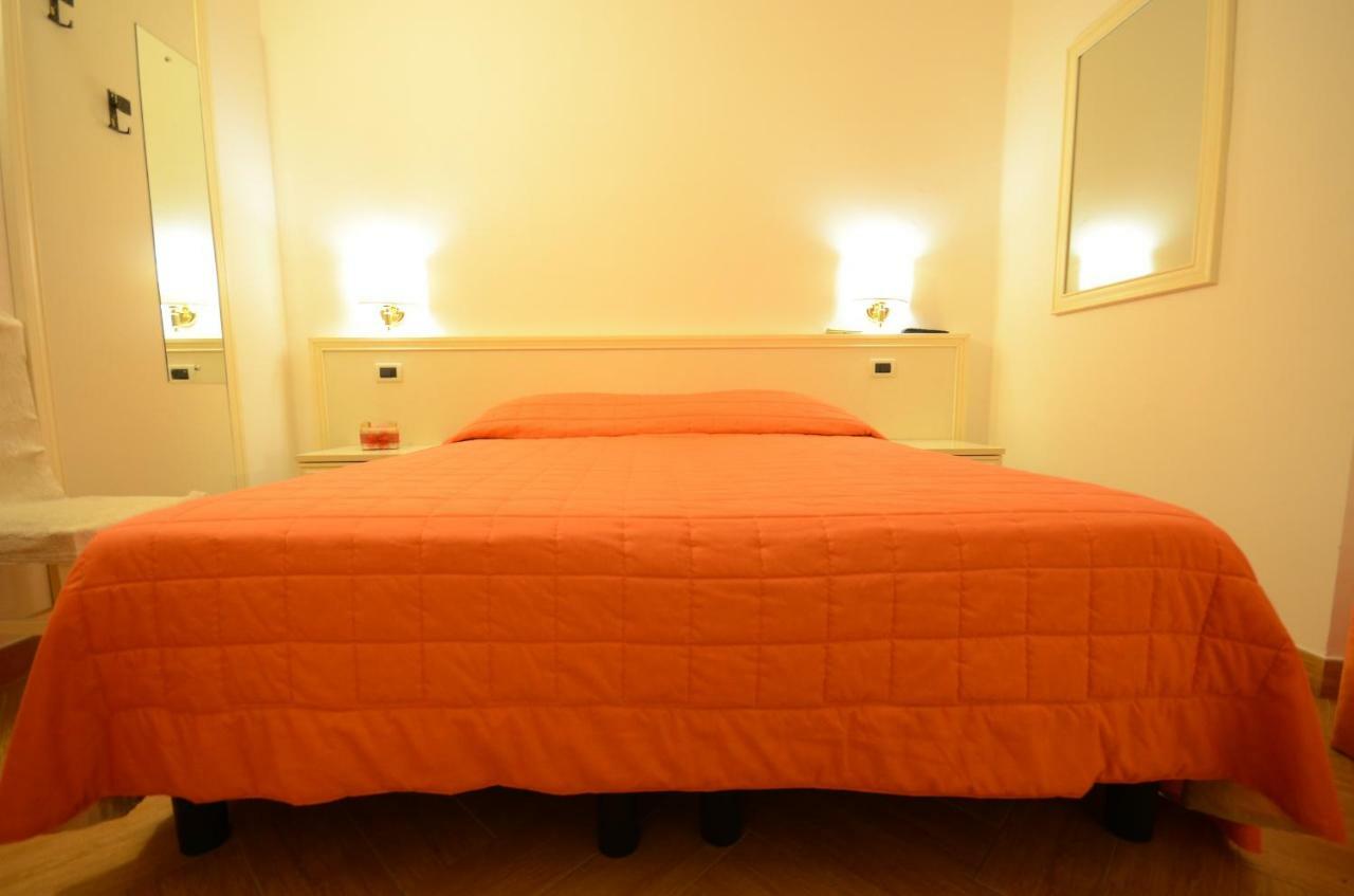 Il Piccolo Nido Bed & Breakfast Borgo Montenero Luaran gambar