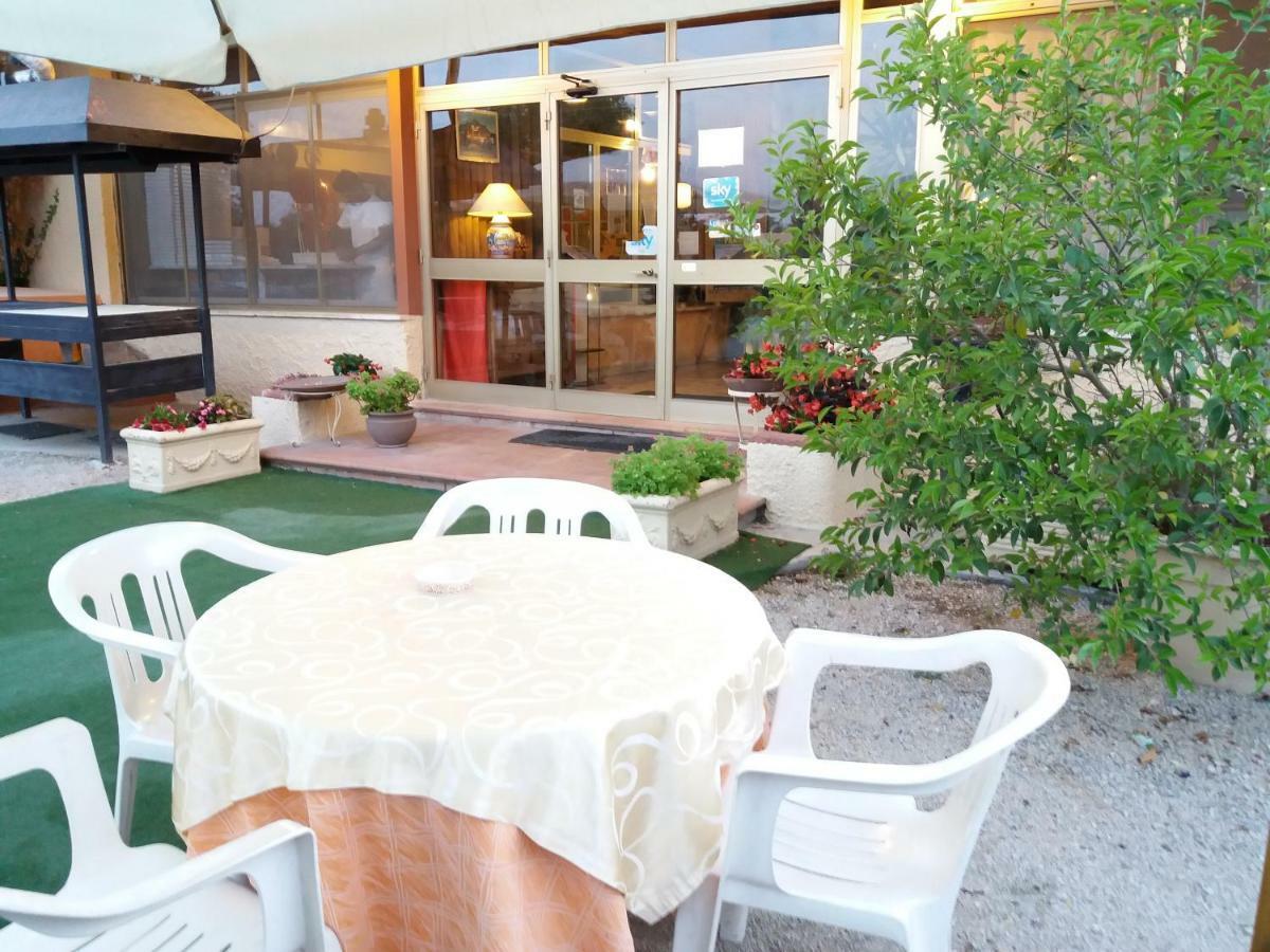 Il Piccolo Nido Bed & Breakfast Borgo Montenero Luaran gambar