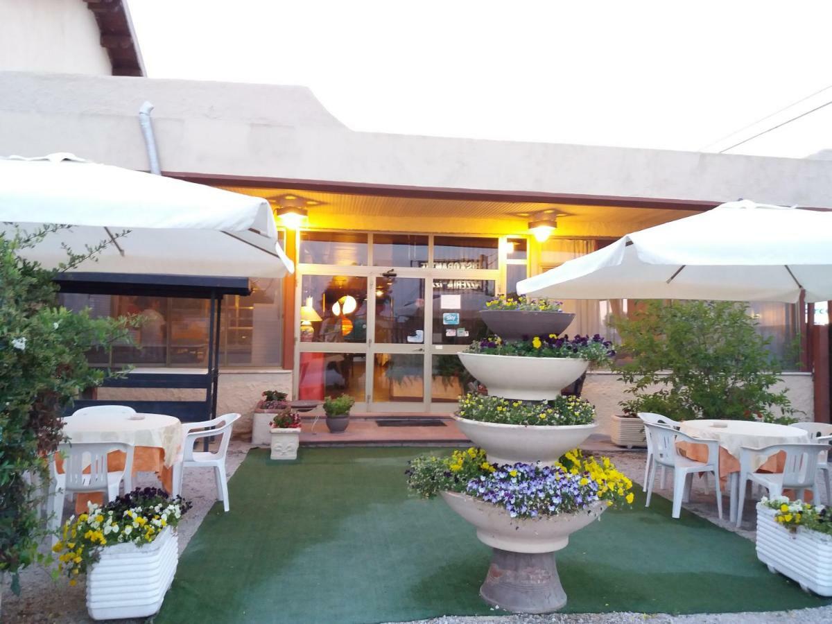 Il Piccolo Nido Bed & Breakfast Borgo Montenero Luaran gambar
