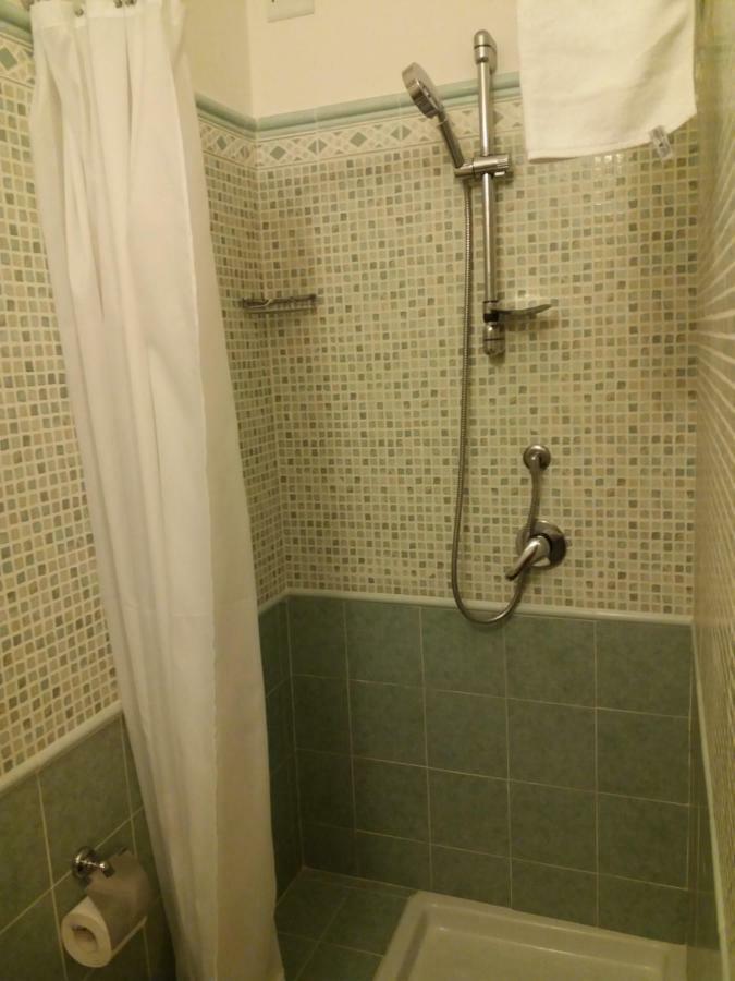 Il Piccolo Nido Bed & Breakfast Borgo Montenero Luaran gambar