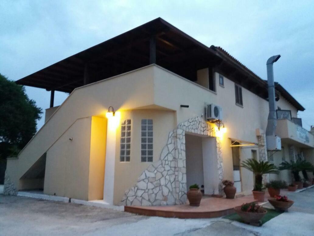 Il Piccolo Nido Bed & Breakfast Borgo Montenero Luaran gambar